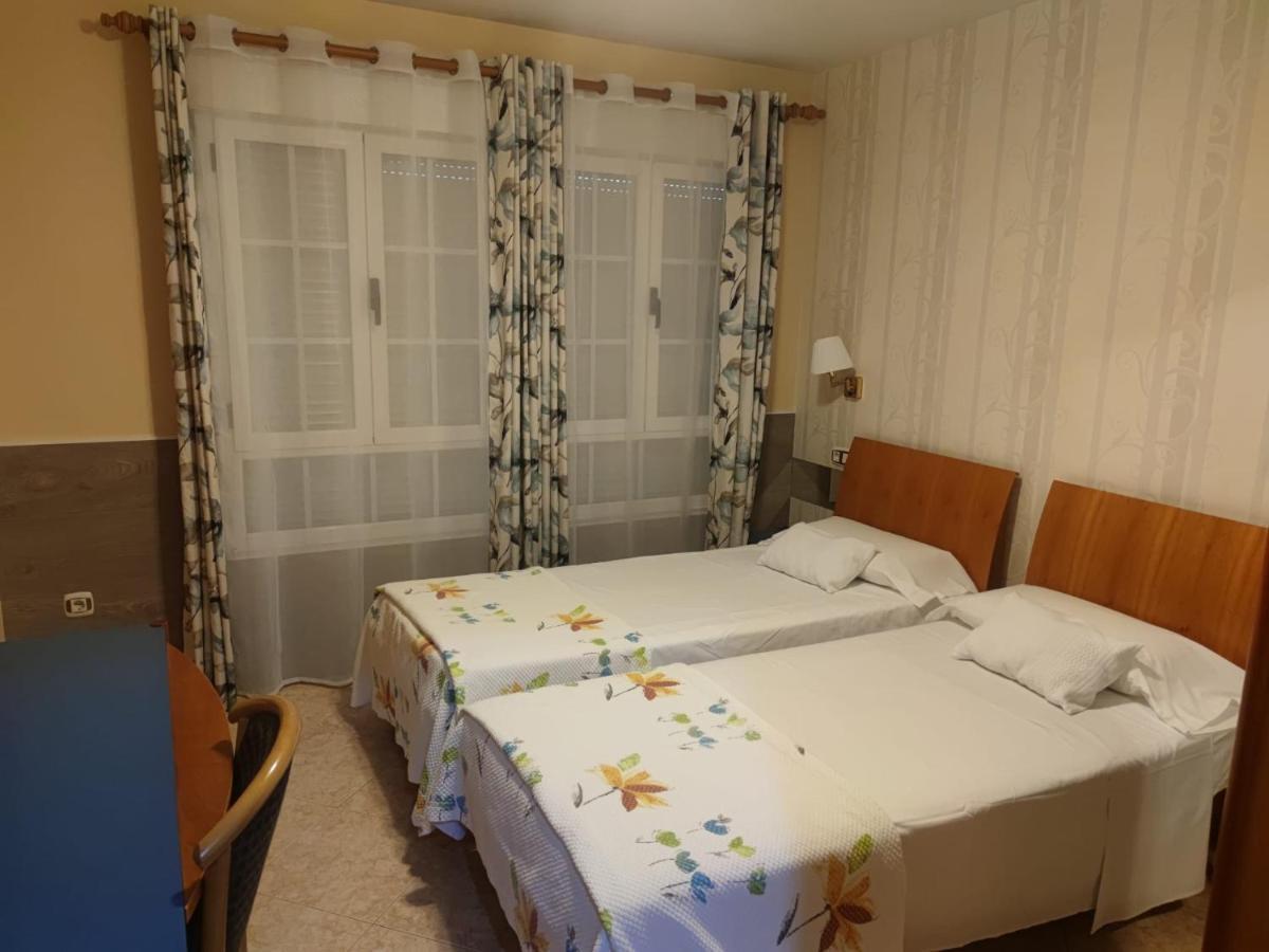 Hostal Burbia Вильяфранка-дель-Бьерсо Экстерьер фото